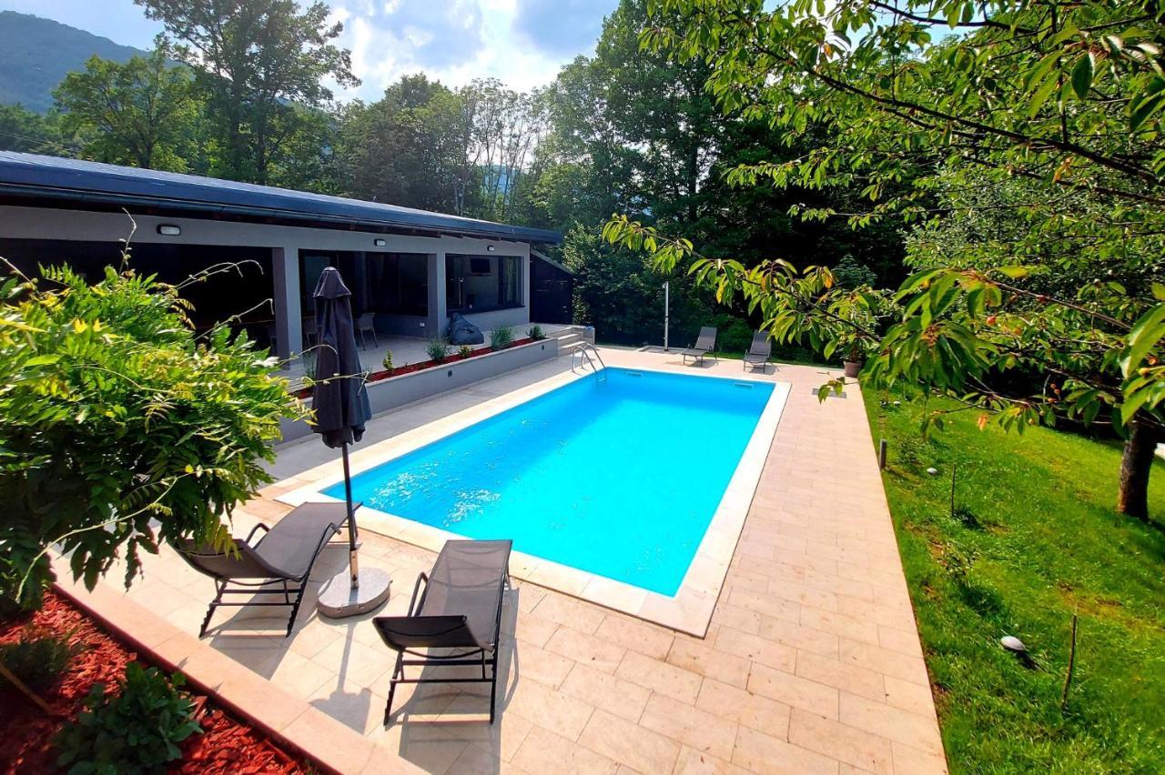 Villa Pampas バニャ・ルカ エクステリア 写真